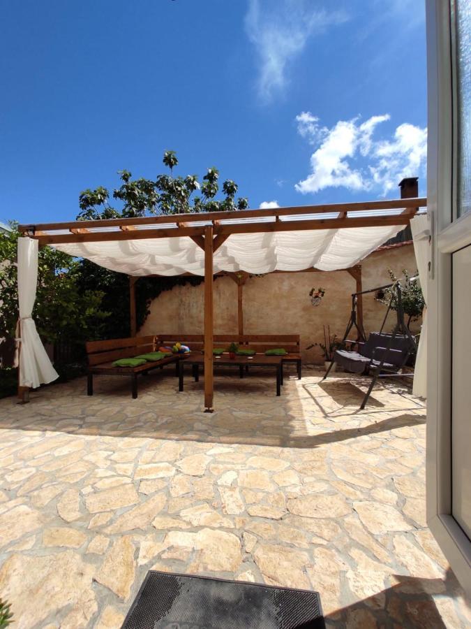 Apartmani Amans Пула Екстер'єр фото